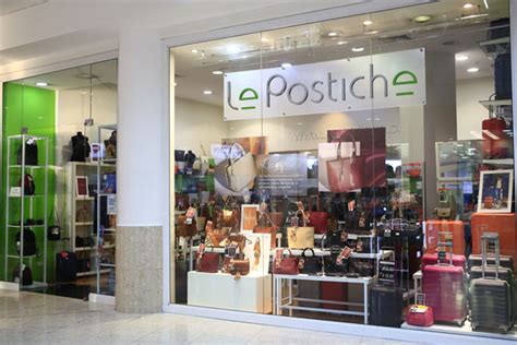 Le Postiche Shopping Conjunto Nacional .